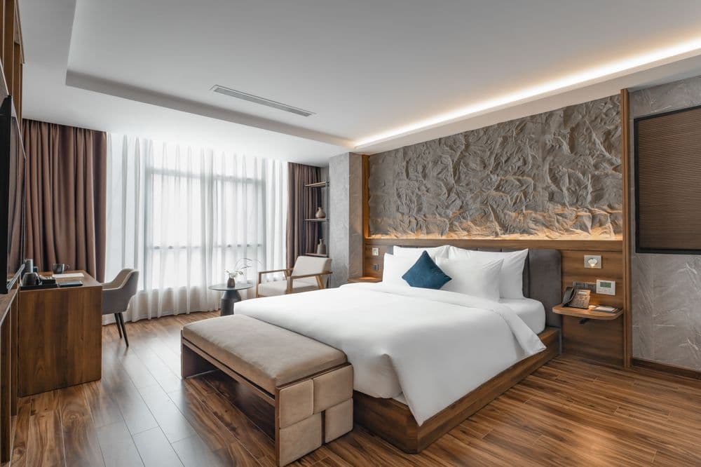 Senior Executive City View